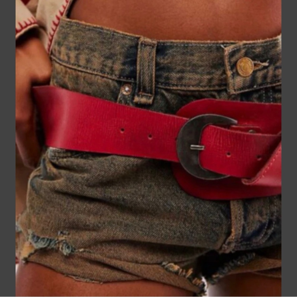 NWOTFree People Women's Dark Red Jericho Hip Leather Belt Size M/L